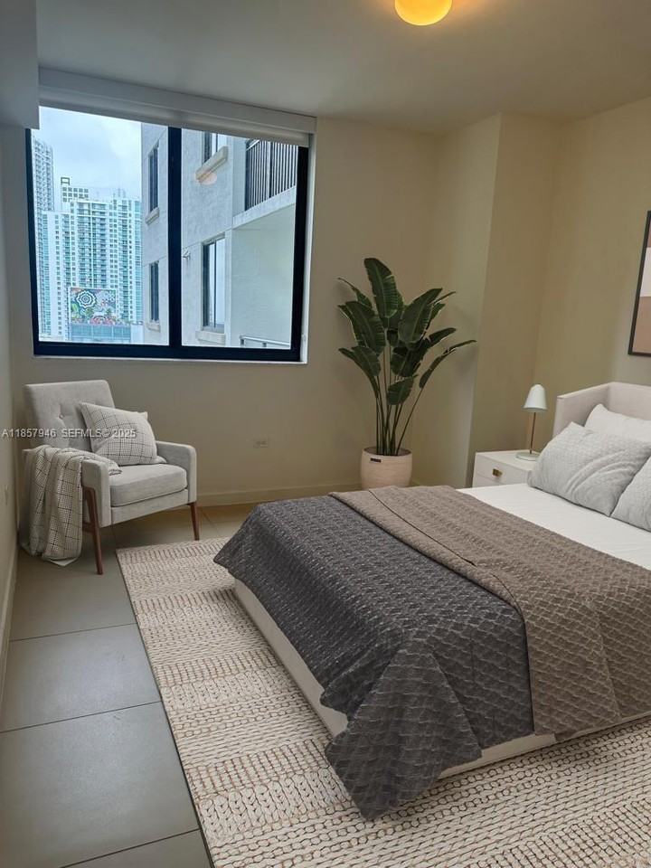 999 Brickell Plz #2307 - Photo 7 of 10