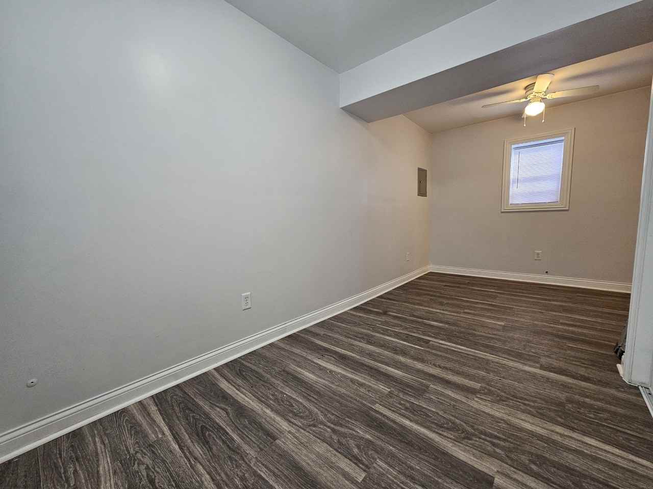 745 N Hamilton St #D - Photo 5 of 10