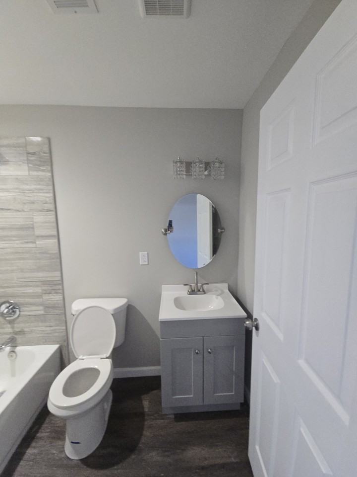 201 River Oaks Dr #B - Photo 7 of 7