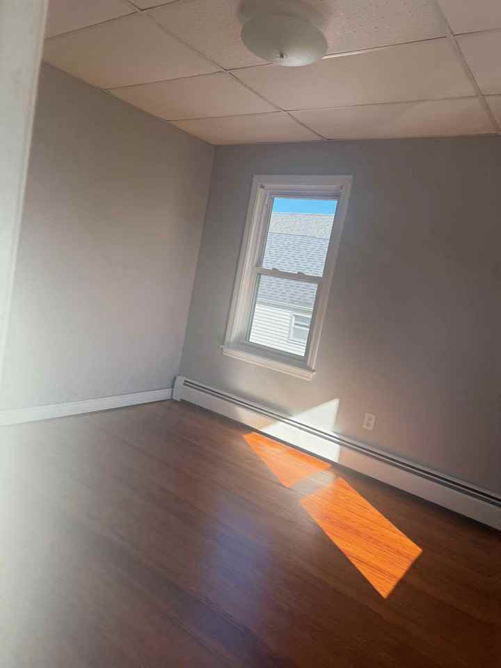 137 Bradford St #2E - Photo 3 of 4