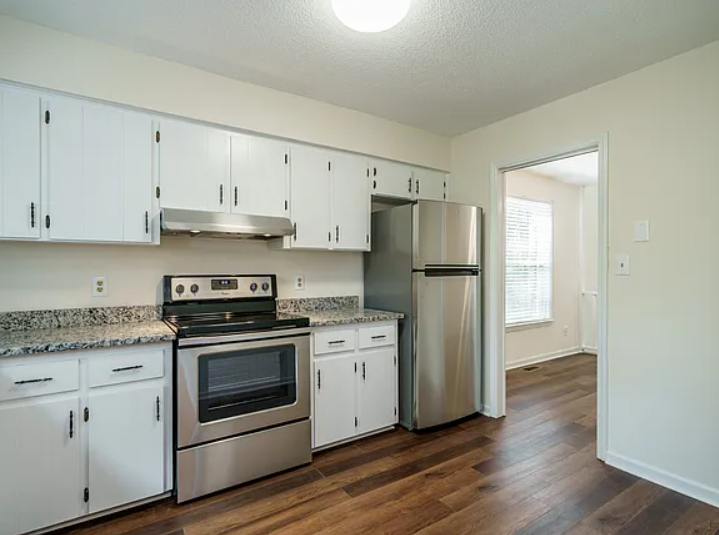 4702 Cornwall Pl #NA - Photo 6 of 13