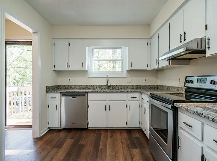 4702 Cornwall Pl #NA - Photo 7 of 13