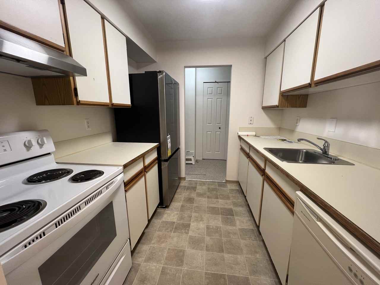 1001 Ridgeway Avenue #203 - Photo 6 of 11