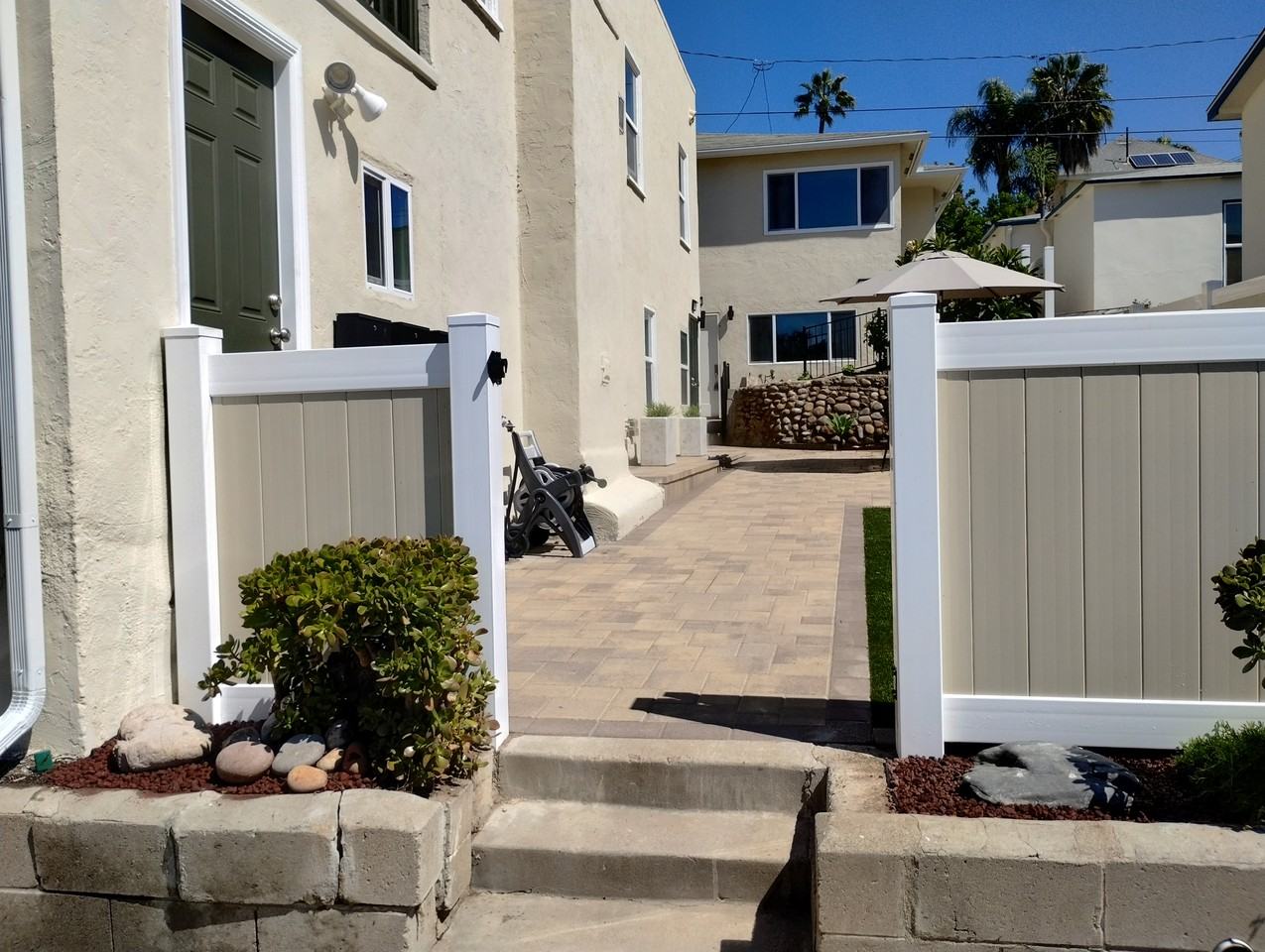 4277 Maryland St - Photo 3 of 18