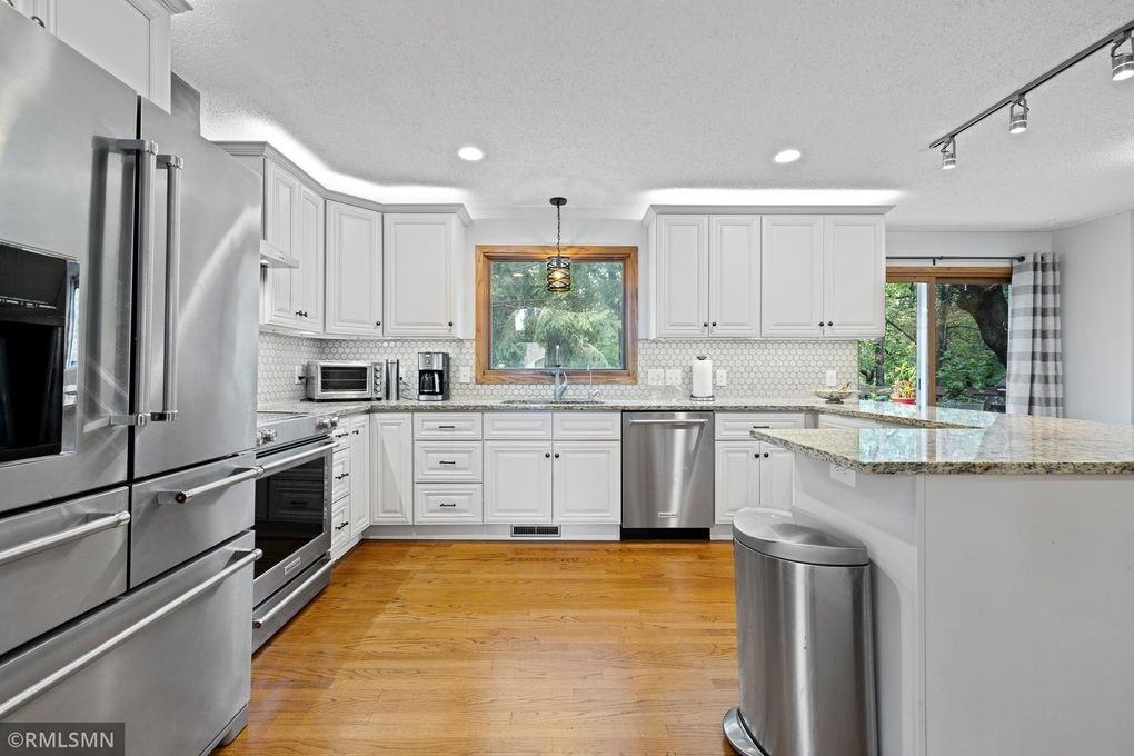 6868 Stonewood Ct #NA - Photo 5 of 18