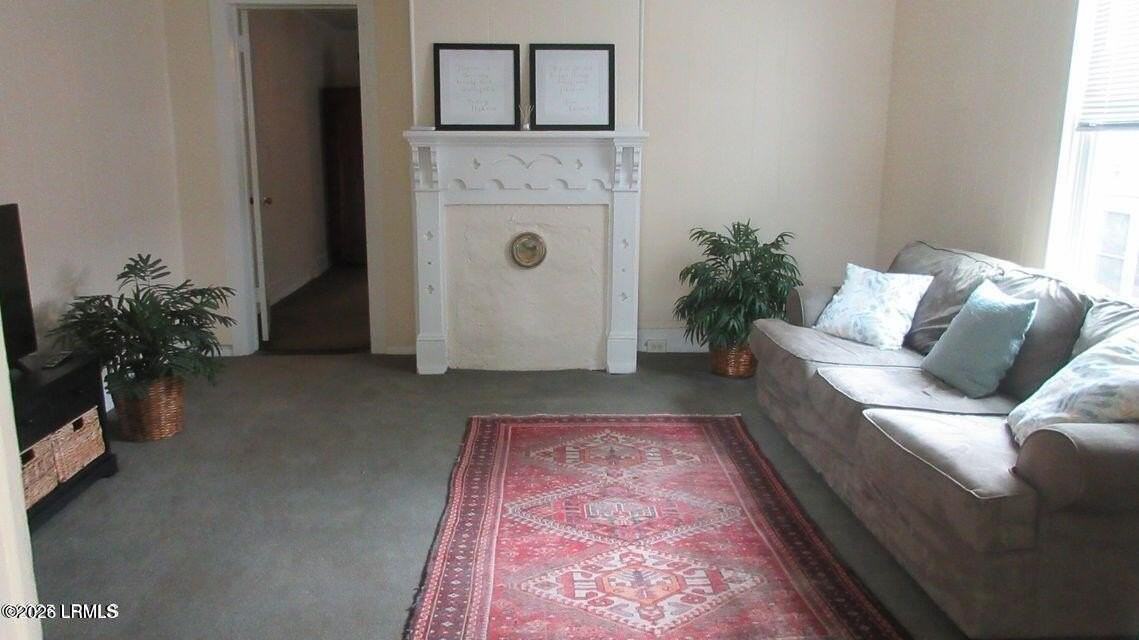 906 10th St Unit B #B - Photo 5 of 18