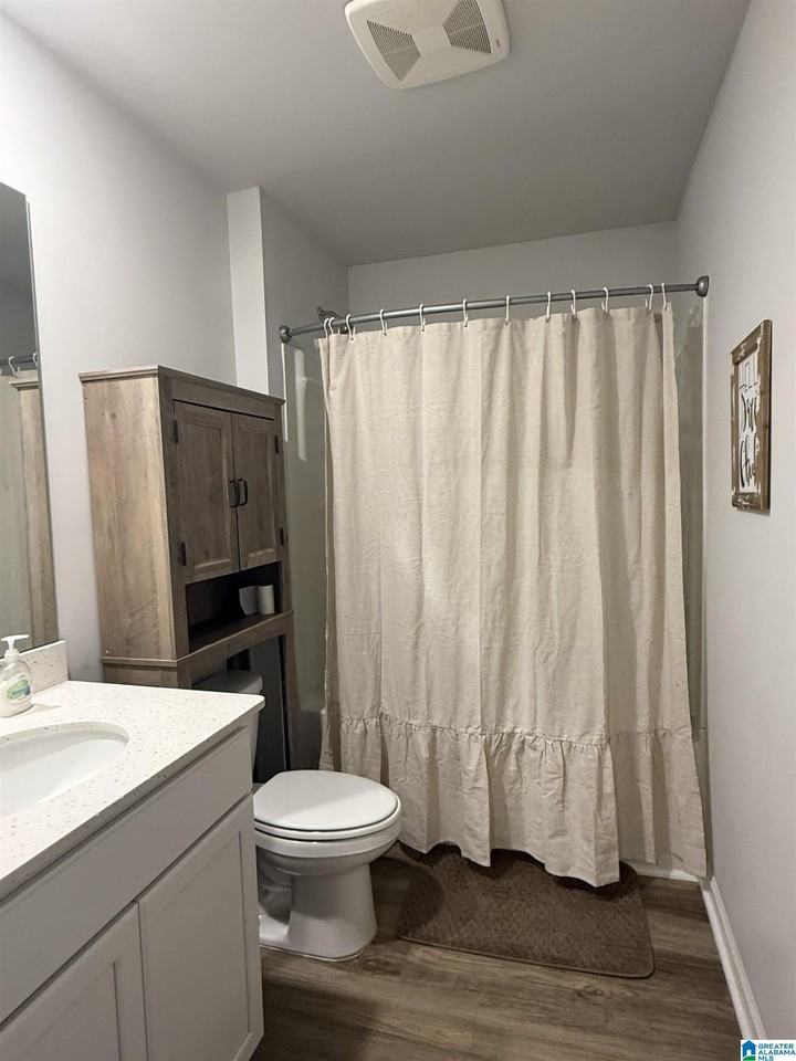 1510 Heritage Cir Se - Photo 3 of 14