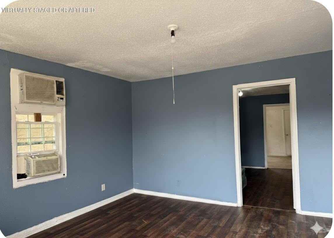 1921 Emerson Dr - Photo 6 of 11