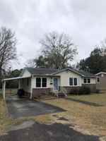 featured image of 1253 Maxwell St