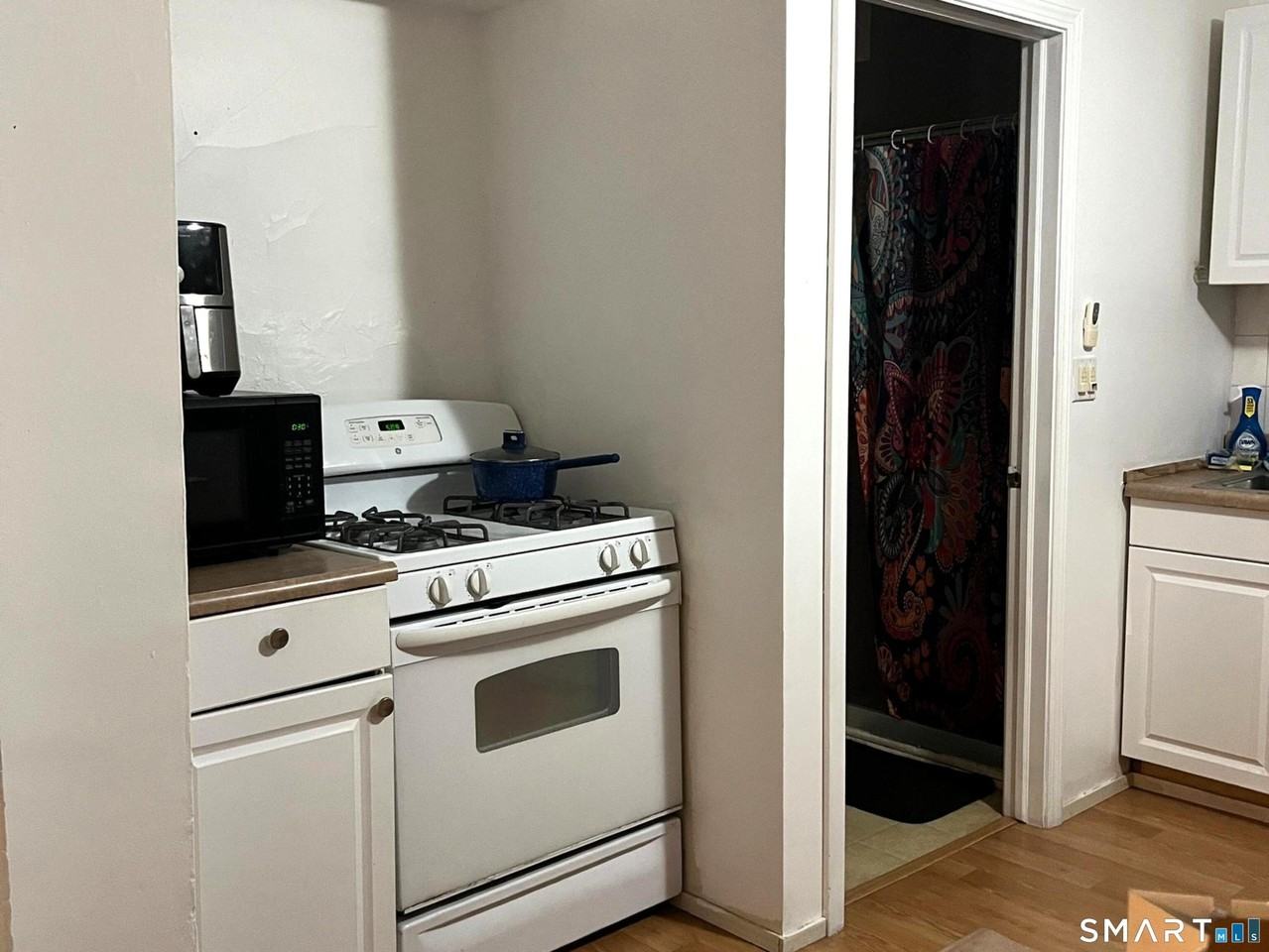 13 Dr Aaron B Samuels Blvd Unit 3 #3 - Photo 3 of 8