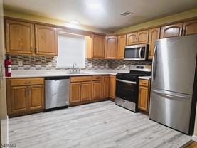 94 Palm St #1 - Photo 1 of 1