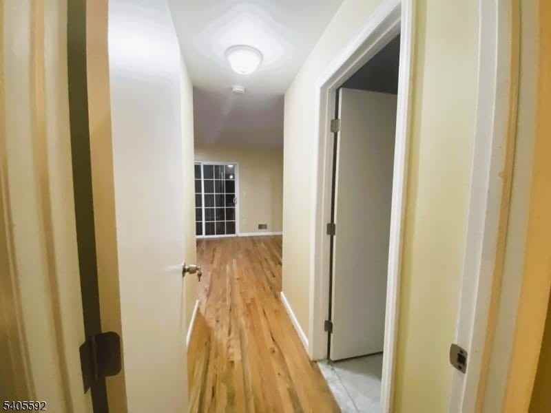 94 Palm St #1 - Photo 4 of 18