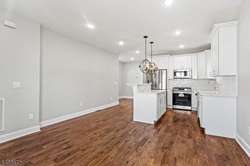 53 Marcy Ave - Photo 6 of 22