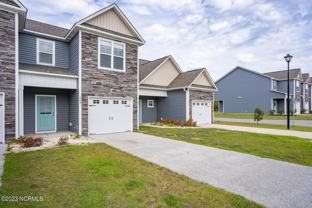 202 N Stingray Ln - Photo 1 of 1