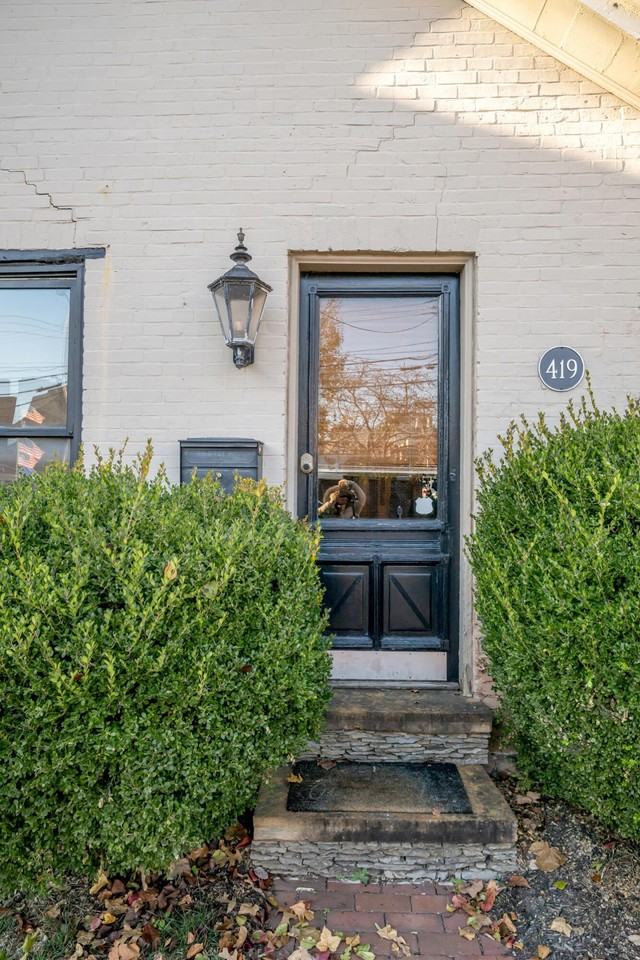 419 S Upper St - Photo 3 of 23