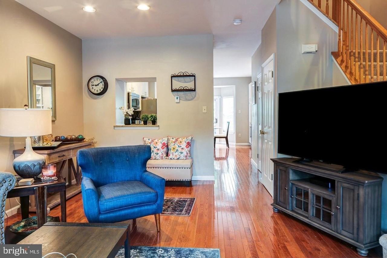 6351 Wind Rider Way - Photo 3 of 23