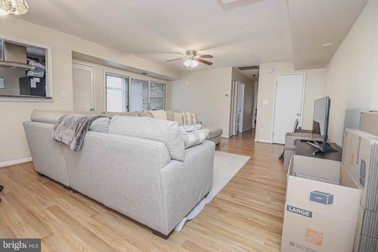 5478 Cedar Ln - Photo 3 of 18