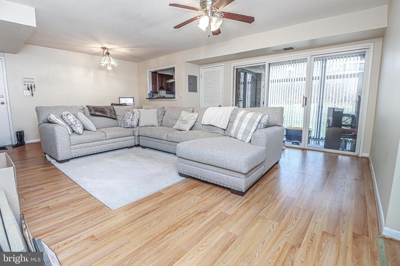 5478 Cedar Ln - Photo 4 of 18