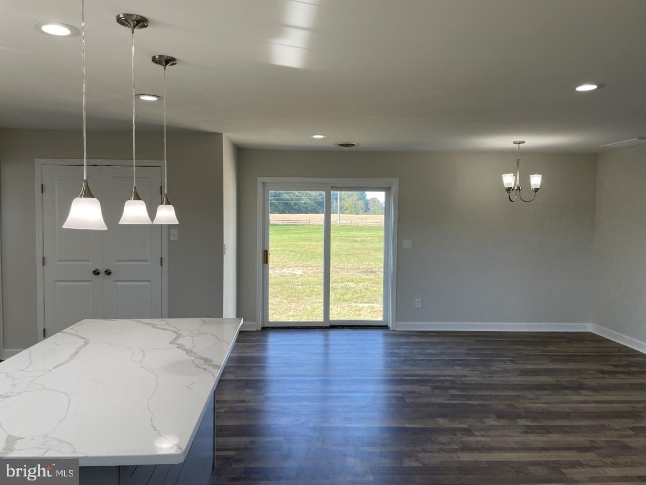 1213 Old Love Point Rd - Photo 7 of 31