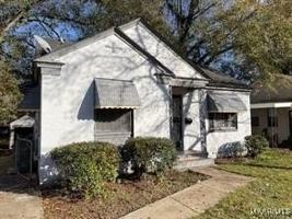 featured image of 15 Oak Forest Dr