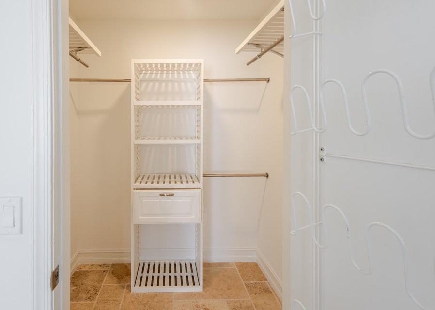 Bentley Pl - Photo 5 of 8