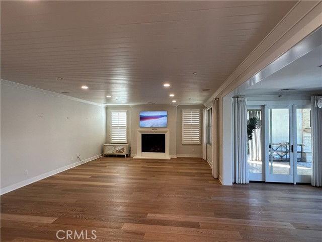 45 Skyward - Photo 5 of 8