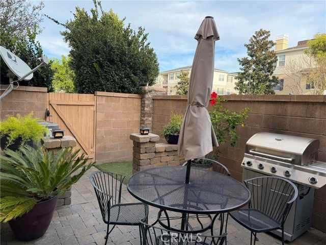 1443 Georgia St - Photo 2 of 5