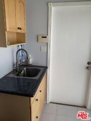 7720 Cowan Ave - Photo 5 of 8