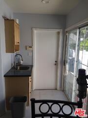 7720 Cowan Ave - Photo 6 of 8