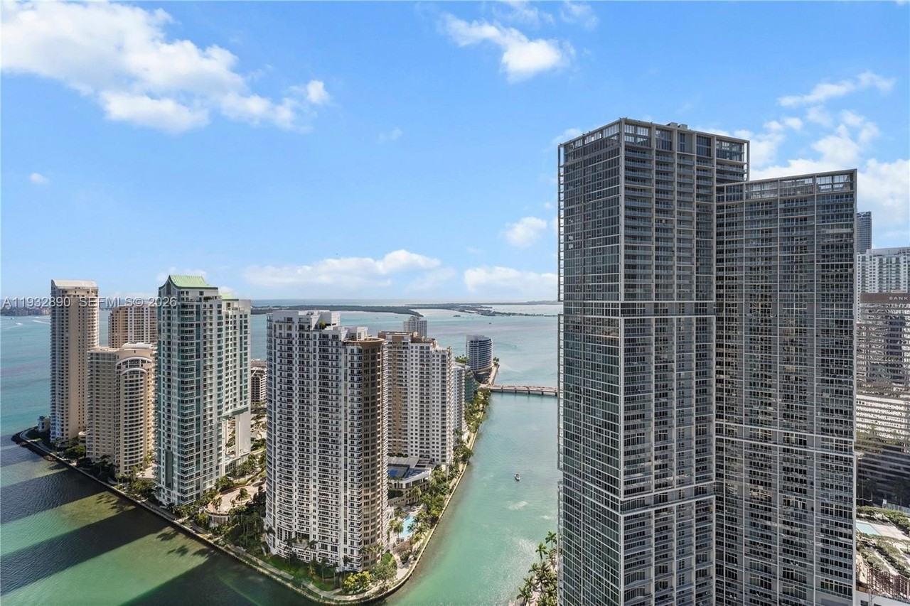 300 Biscayne Boulevard Way #4007W - Photo 3 of 44