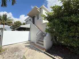 2311 Nw 15th St #B - Photo 1 of 1