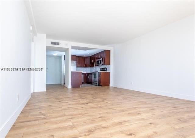 13499 Biscayne Blvd #912 - Photo 5 of 27