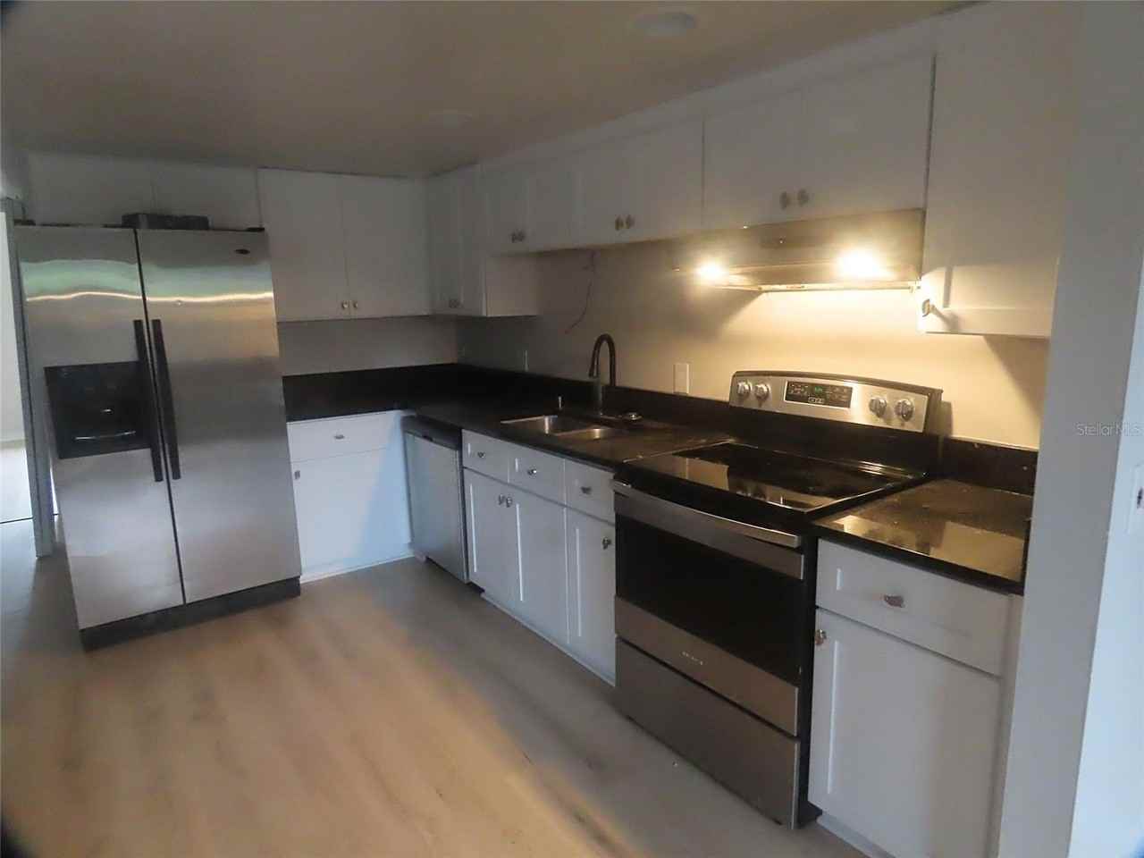 708 Saint Michael Ln - Photo 5 of 26