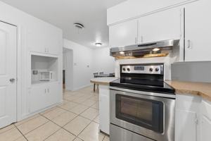 featured image of Hillvale Dr