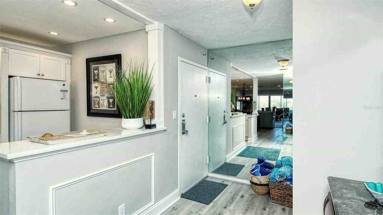 1255 E Peppertree Dr #305 - Photo 6 of 18