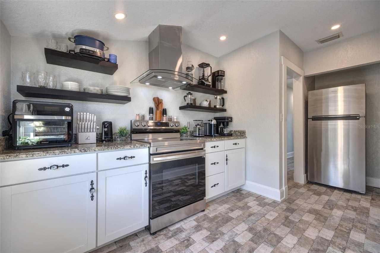 117 E Euclid Ave - Photo 7 of 25