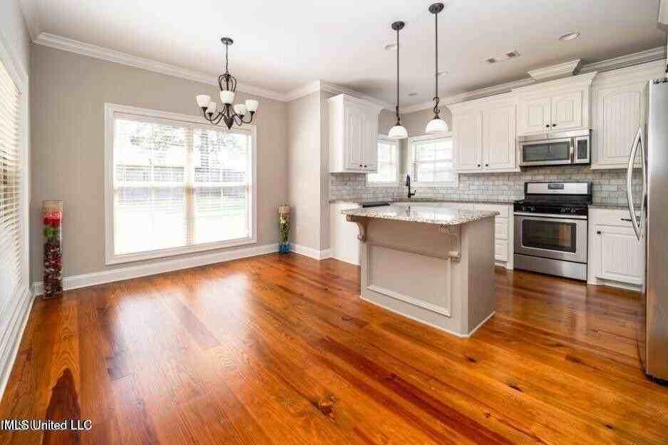 2014 Eastridge Cir - Photo 5 of 15