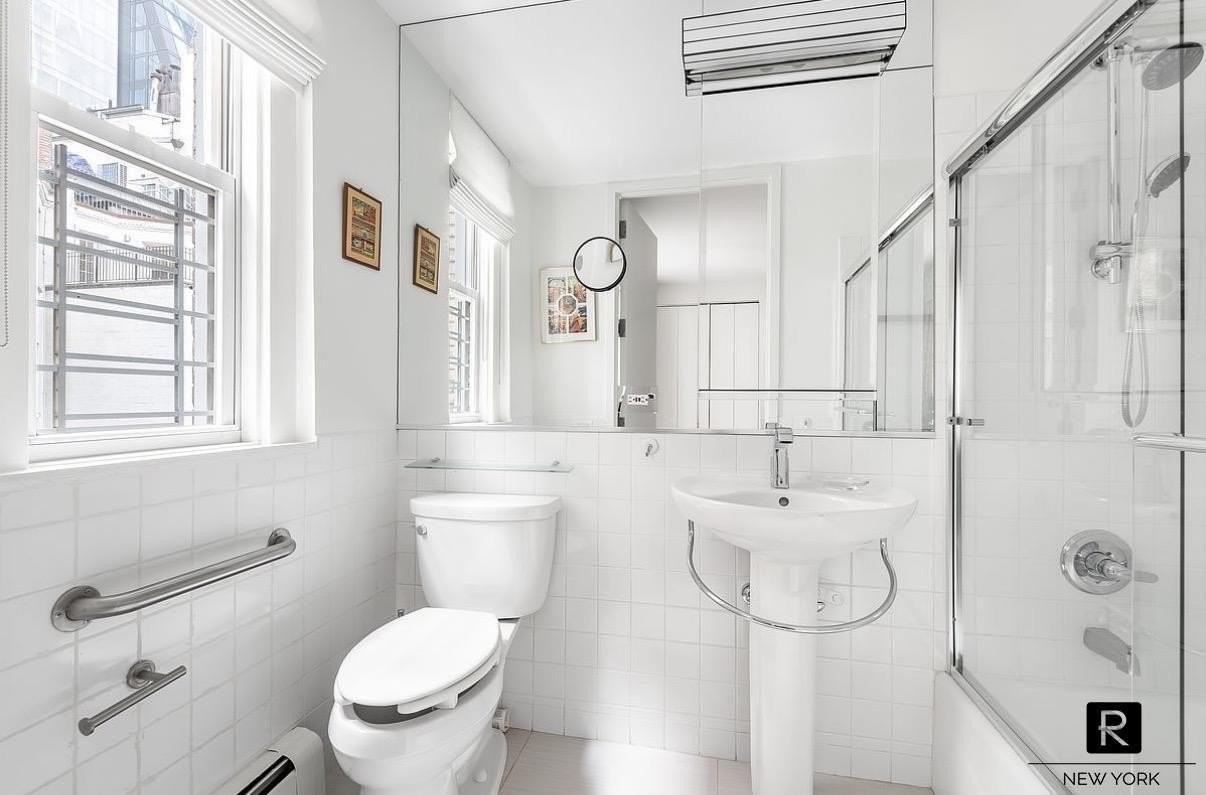 40 W 55th St #5D - Photo 5 of 9