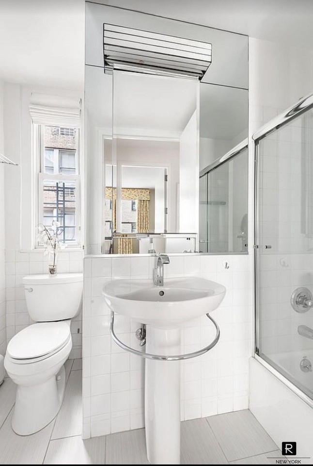 40 W 55th St #5D - Photo 6 of 9
