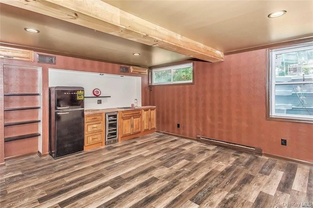 25 Valentine Ave - Photo 7 of 15