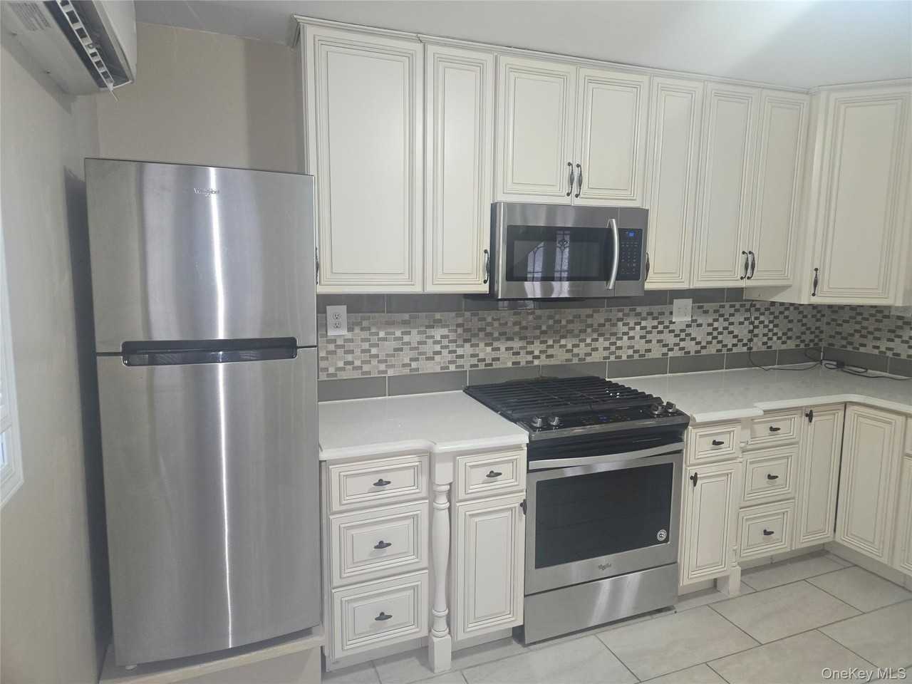 19 Cardinal Ln - Photo 4 of 20