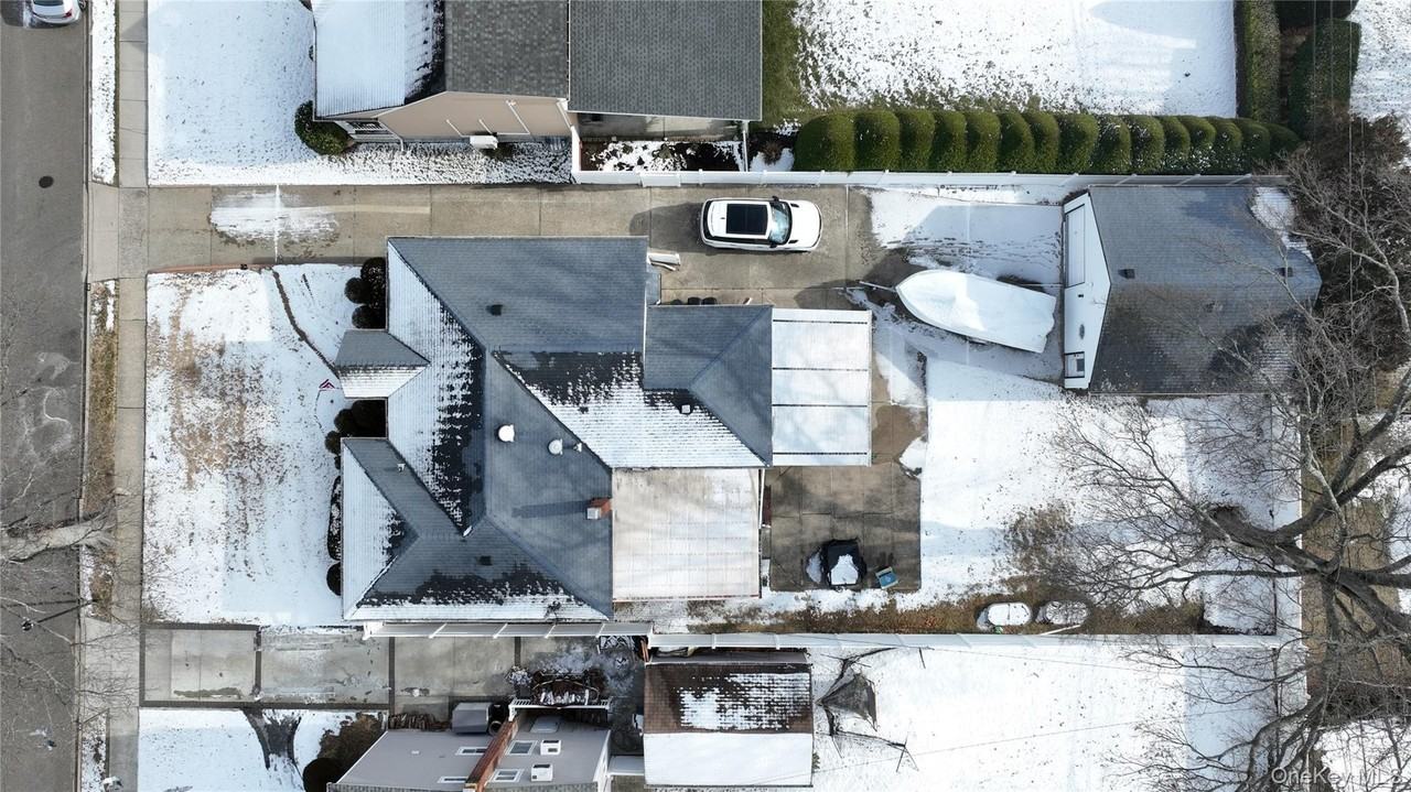 3134 Ward Ln - Photo 2 of 13