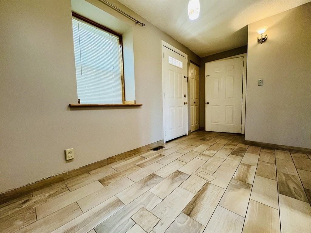 30C Margin St Unit C #C - Photo 2 of 23