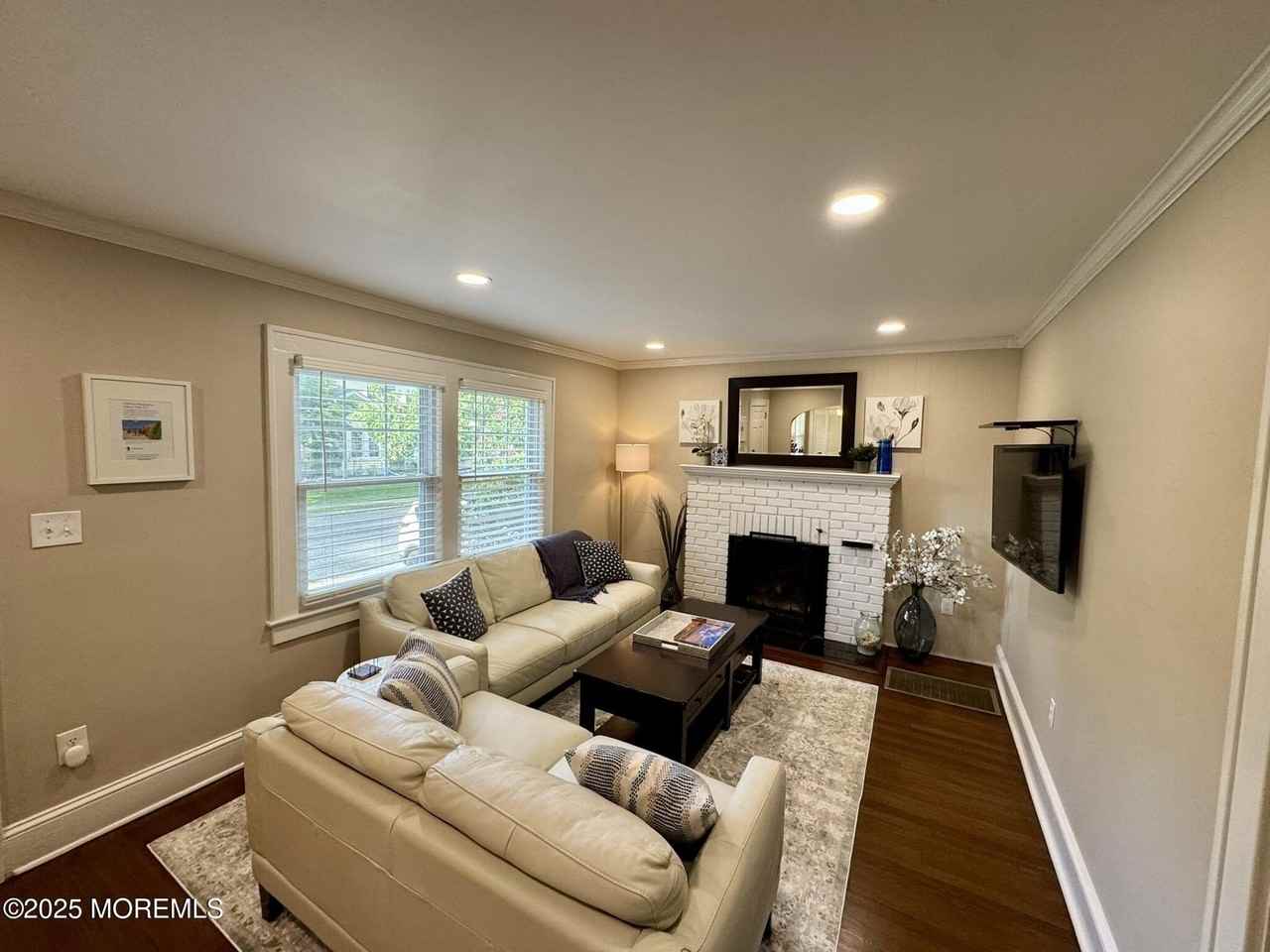 14 Wardell Pl - Photo 2 of 12