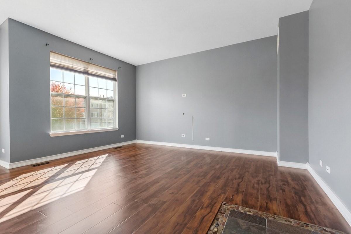 2260 Hudson Cir - Photo 7 of 26