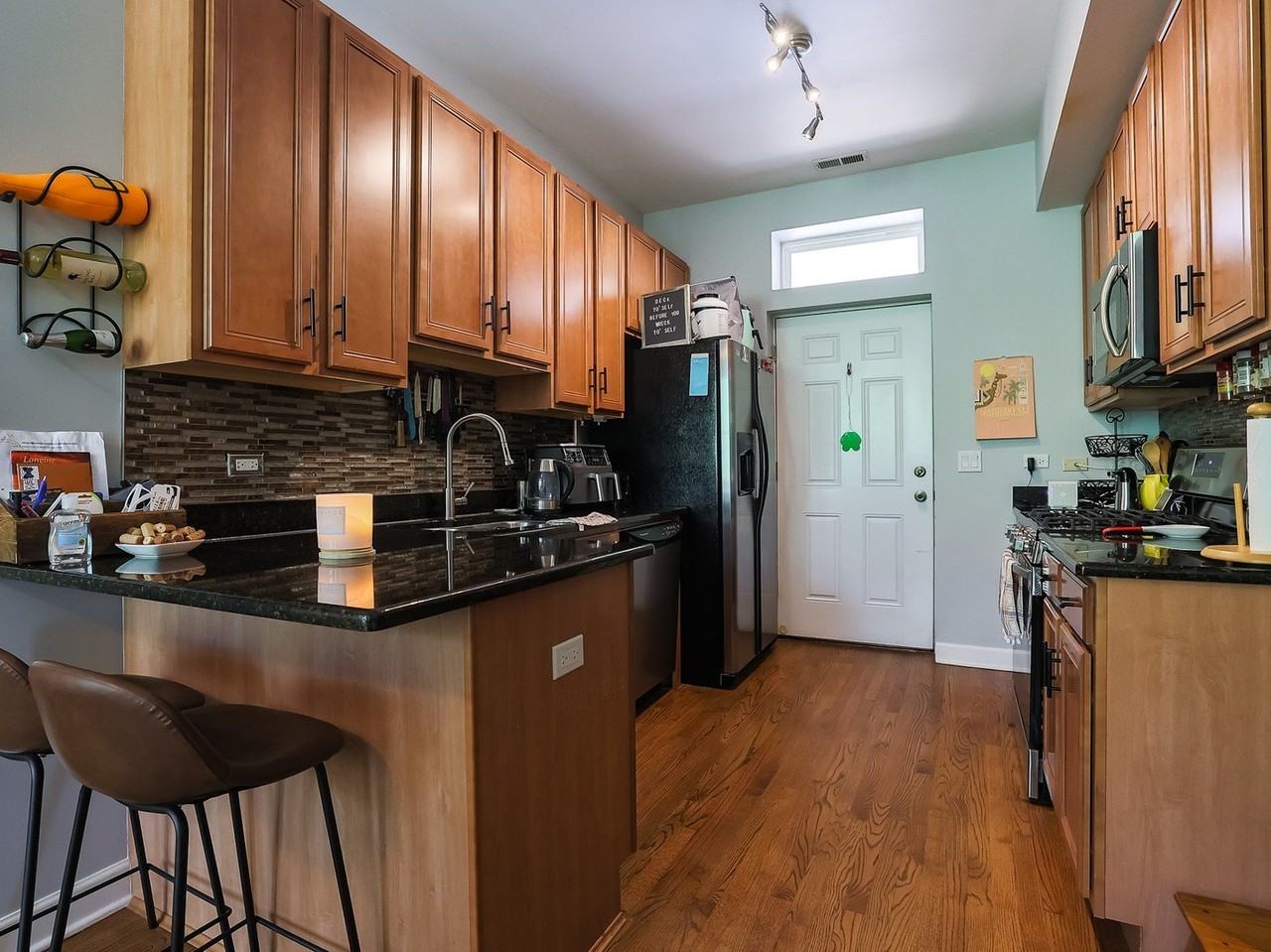 2010 N Spaulding Ave Apt 2 #2 - Photo 3 of 15