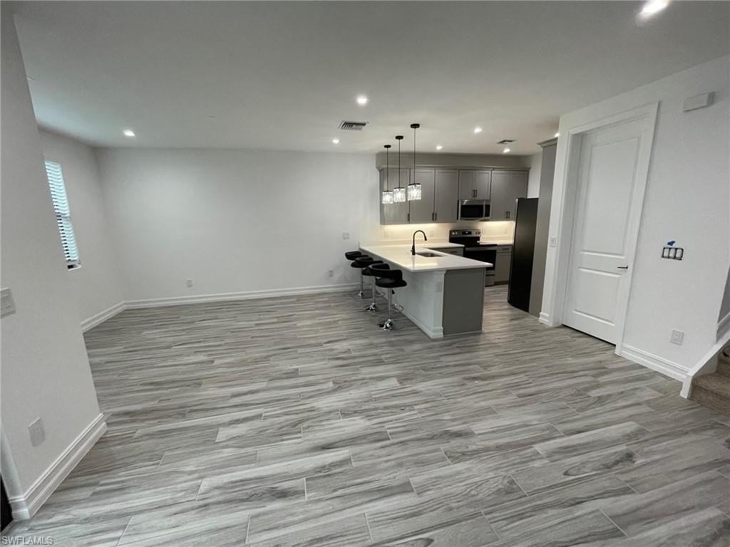 7630 Rockefeller Dr - Photo 4 of 16