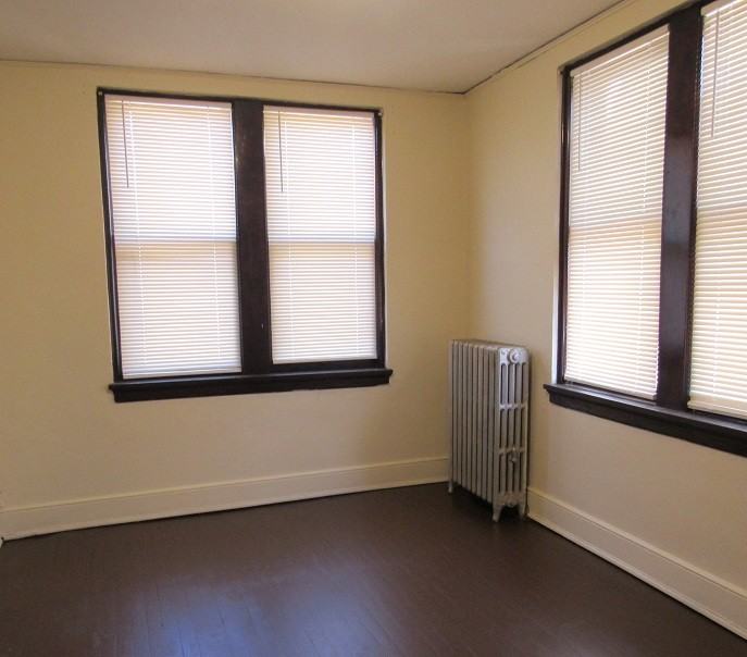 3109 N 38th St #9 - Photo 4 of 6