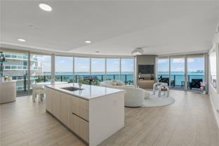 NE 18th St & N Bayshore Dr - Photo 1 of 1