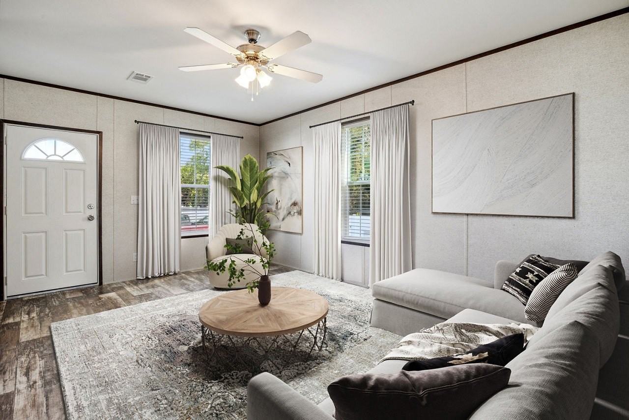 1073 Colonial Trl #909 - Photo 4 of 11